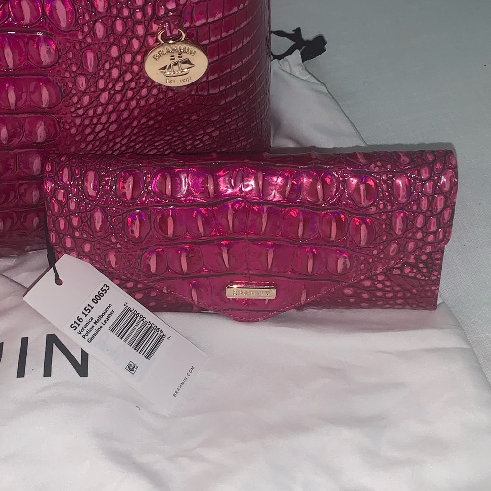Brahmin Potion Melbourne pink purple Large Duxbury + Veronica Wallet NWT - Picture 4 of 8